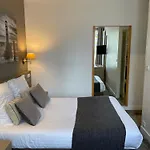 Otel Adonis