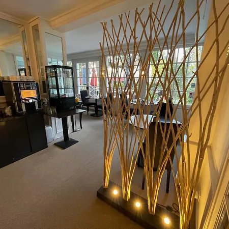 Adonis * La Baule-Escoublac